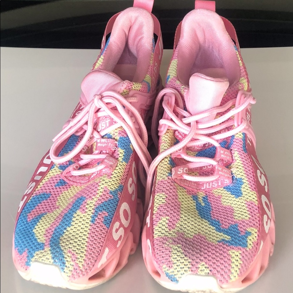 Just So So sneakers